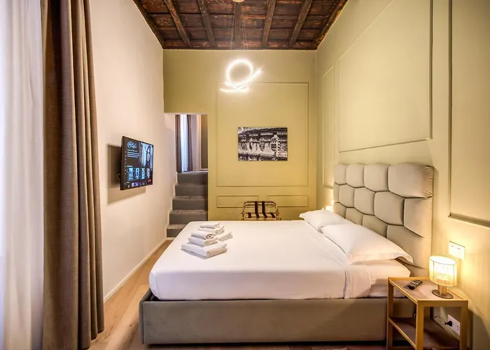 Capranica Private Konukevi 4*